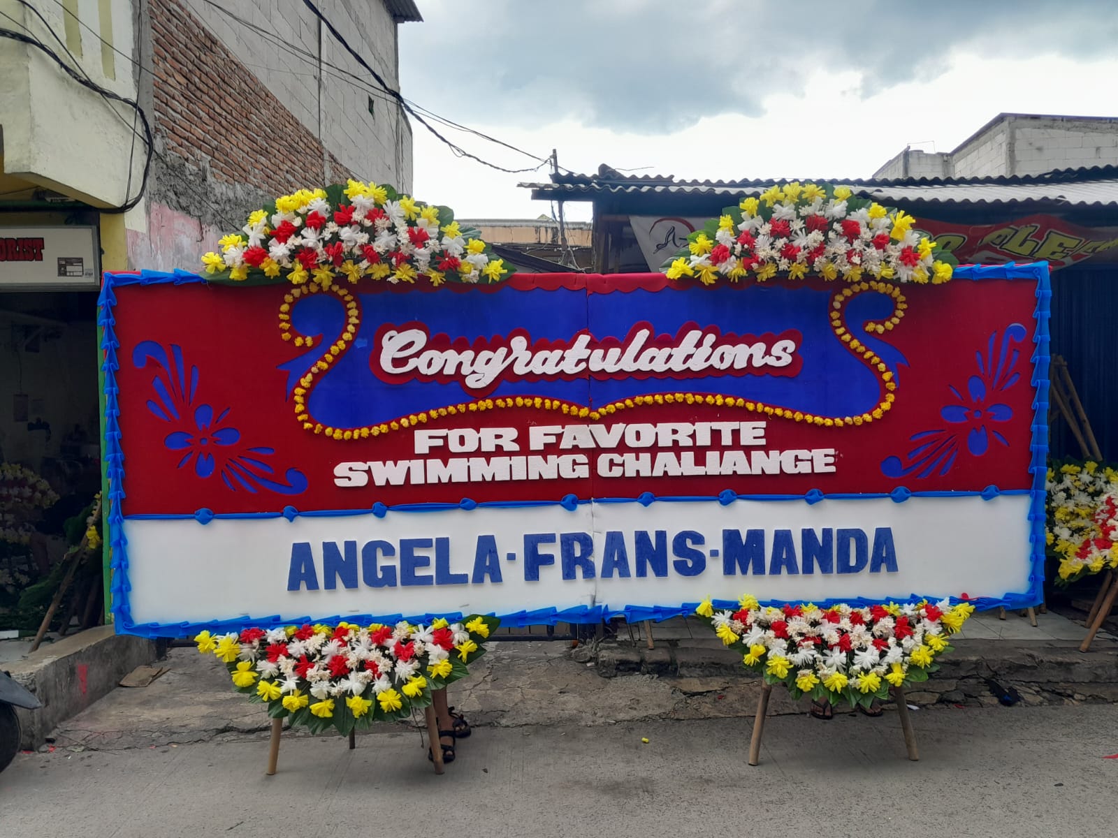 Congratulations Jumbo 4m x 1.5m Type 3